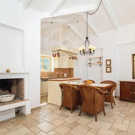 Valia Villa Áyios Nikítas